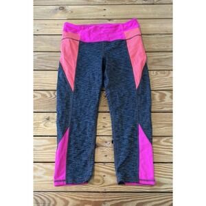 Athleta Crop Leggings Size Medium Women’s Gray Pink